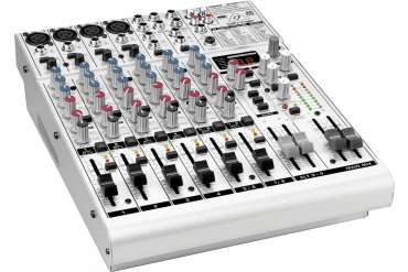 Пульт звукооператора Behringer UB1204FX-PRO